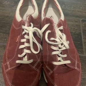 Simple - Womens US 10,  EU 41